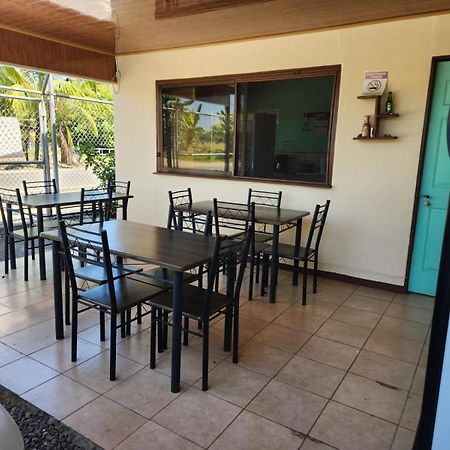 Cabinas Playa Bandera Bed and Breakfast Parrita Exteriör bild