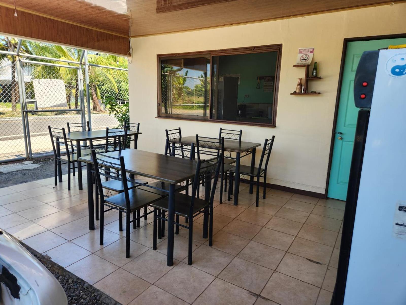 Cabinas Playa Bandera Bed and Breakfast Parrita Exteriör bild
